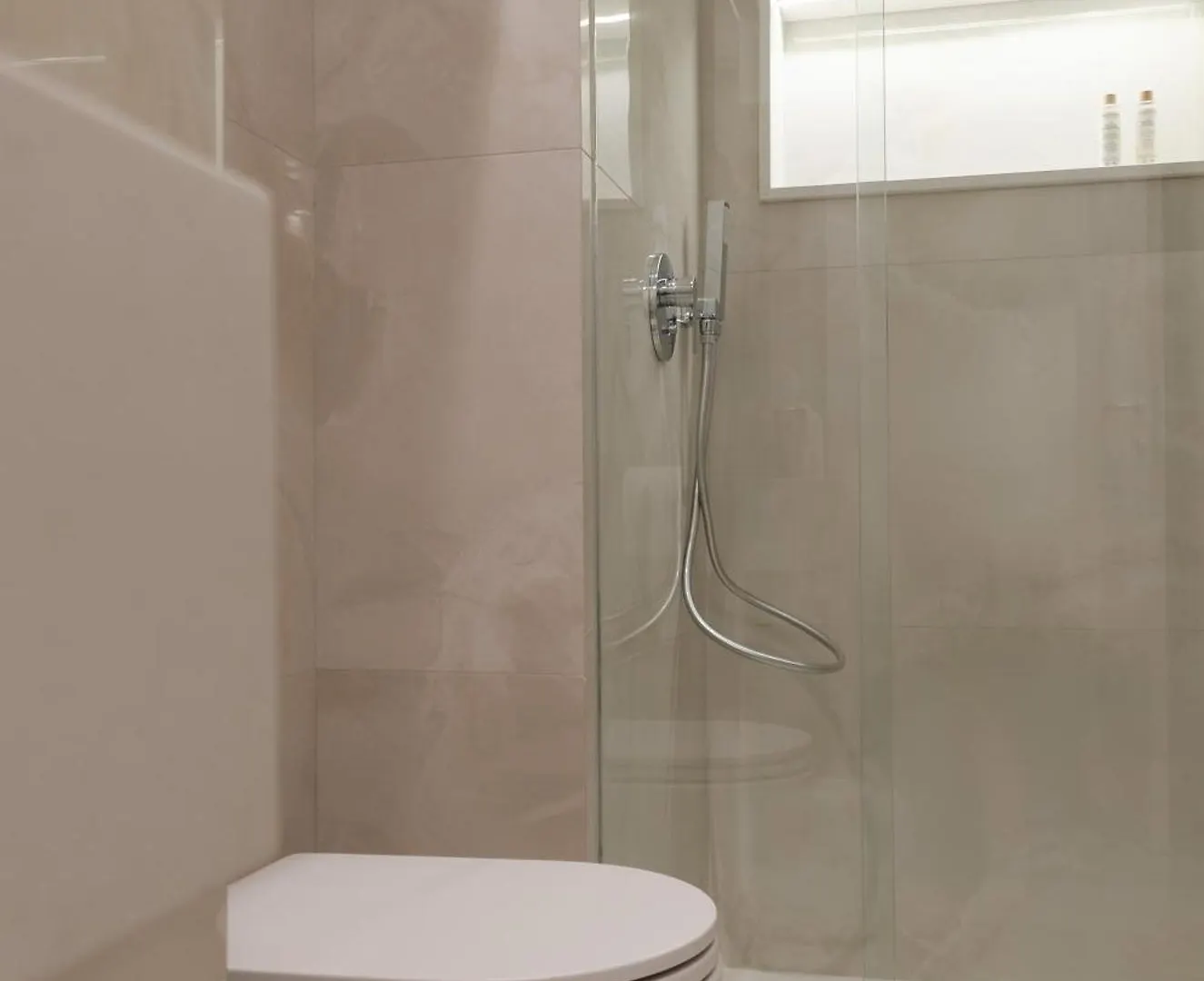 Apulialux - San Lorenzo Luxury Apartment Con Jacuzzi In Centro Brindisi 0*,
